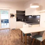 Familienpark Senftenberger 度假居 圣弗顿堡
