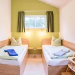 度假居 Familienpark Senftenberger